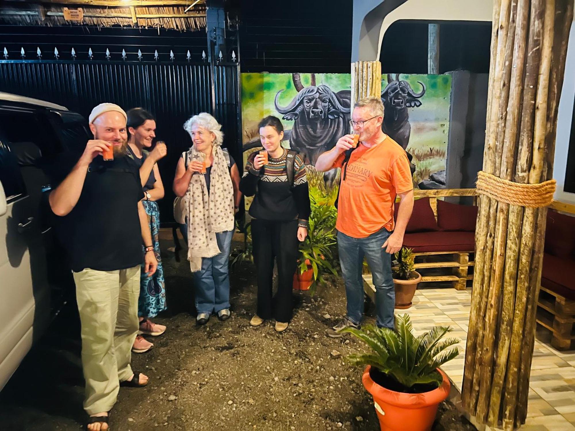 Homestay Safari